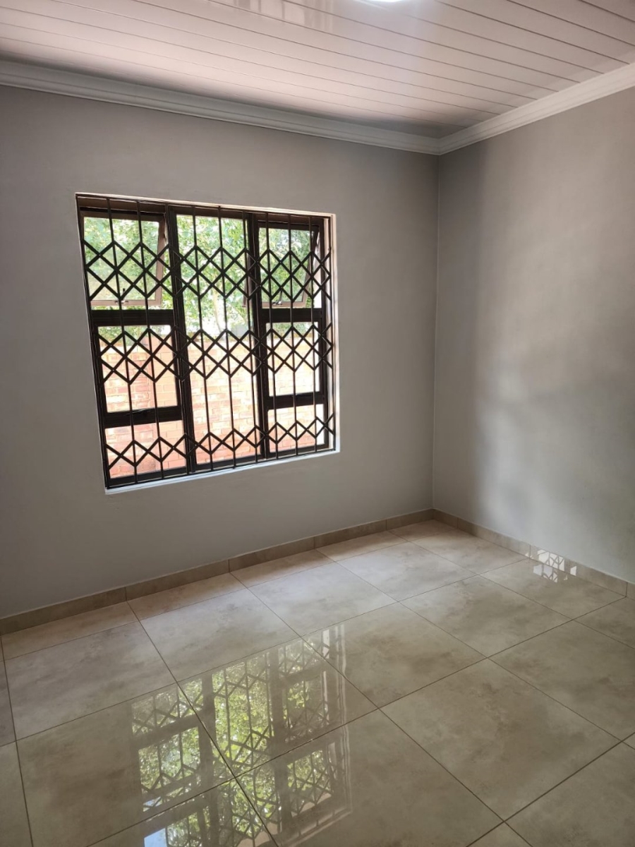 3 Bedroom Property for Sale in Flamwood North West